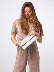 Silber - Pure Luxuries London Amelia Clutch aus Nappaleder - Bild 1 von 5