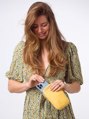Pure Luxuries London Alaina Nappa Leather Cross-Body Phone Bag - Image 4 of 8