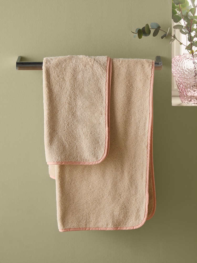 Colour Pop Trim 100% Cotton Towel - صورة 2 من 4 Colour Pop Trim 100% Cotton Towel - صورة 2 من 4