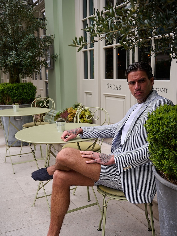 Harry Brown Blue Deakin Cotton Linen Seersucker Shorts - Image 2 of 9