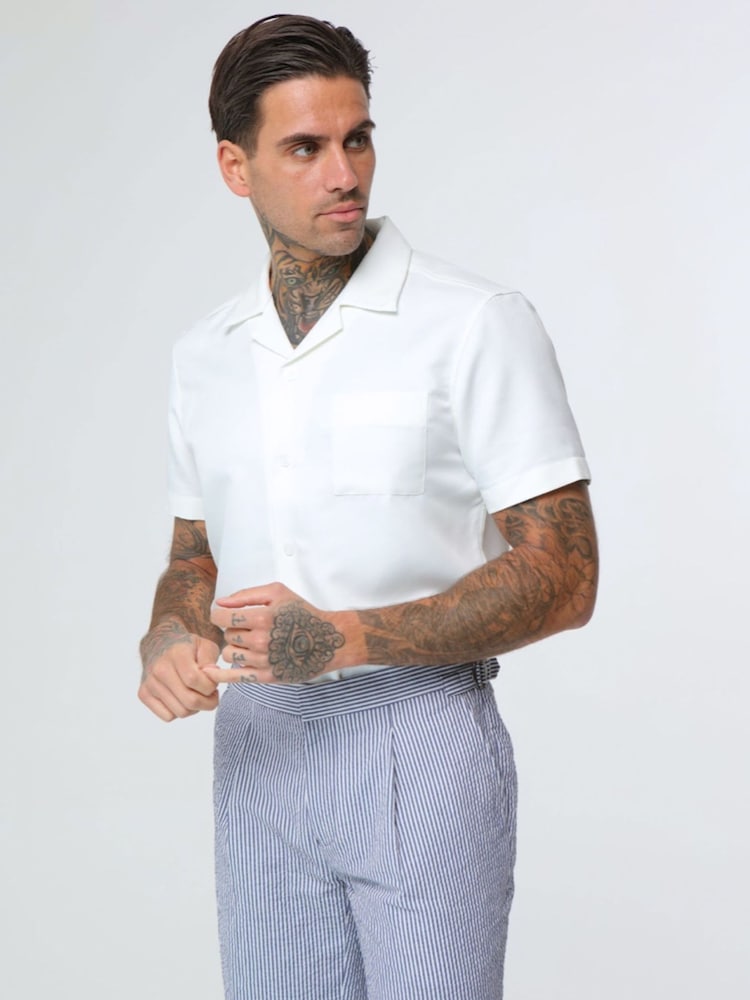 Harry Brown Blue Deakin Cotton Linen Seersucker Shorts - Image 9 of 9