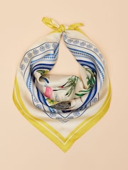 Бело-желтый - Joules Elsie 100% Silk Scarf - Image 5 of 5