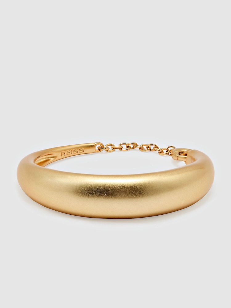 Reiss Gold Tone Selina Smooth Curve Chain-Back Bangle - Image 2 of 4 Reiss Gold Tone Selina Smooth Curve Chain-Back Bangle - Image 2 of 4