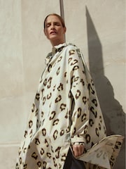 Ilse Jacobsen Leopard Print Waterproof Poncho - Image 4 of 9