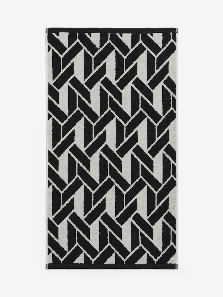 Monochrome Geo 100% Cotton Towel - Image 3 of 5