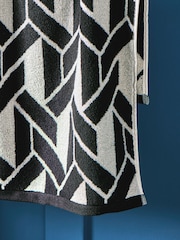 Monochrome Geo 100% Cotton Towel - Image 4 of 5
