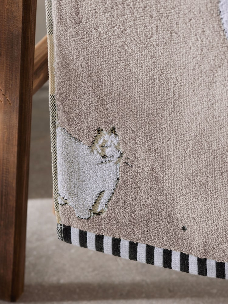 Natural Chester Cat 100% Cotton Towel - Image 2 of 4