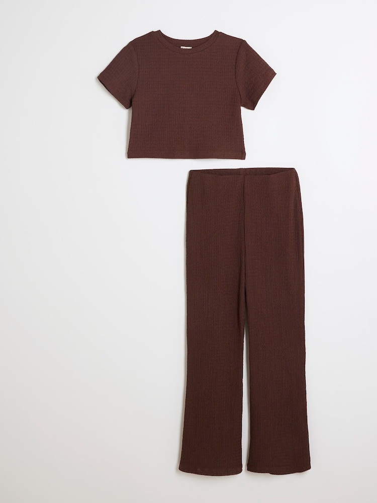 River Island Girls Textured 100% Cotton T-Shirt and Kickflare Trousers Set - Bild 1 von 4 River Island Girls Textured 100% Cotton T-Shirt and Kickflare Trousers Set - Bild 1 von 4