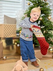 JoJo Maman Bébé Penguin Knitted Stocking - Image 3 of 4