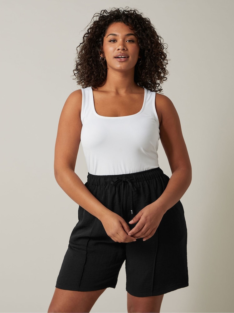 Evans Air Flow Black Shorts - Image 1 of 5