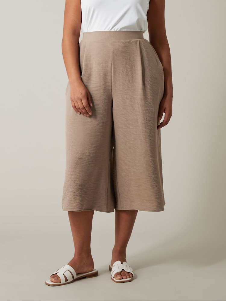 Evans Curve Culottes - Image 2 of 5
