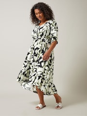Evans Leaf Print Dipped Hem Black Midi Dress - Image 2 of 5
