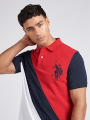 من U.S. Polo Assn. قميص بولو بخامة %100 قطن بتصميم قصَّات وخياطة للرجال تلبيس قياسي - صورة 3 من 9