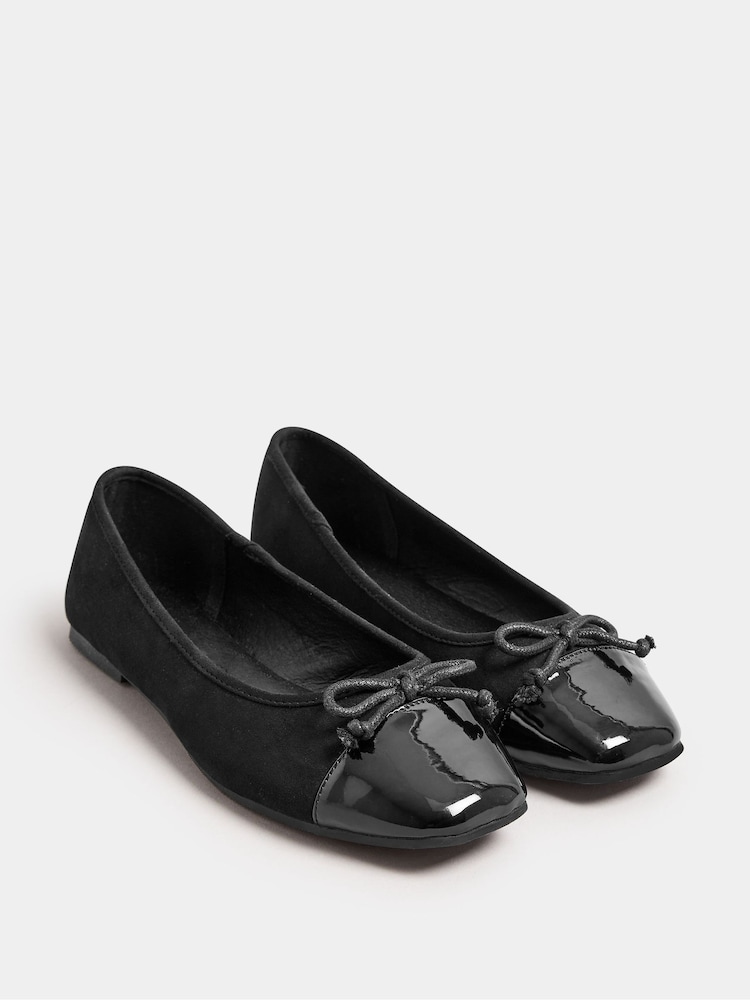 Negro - Zapatos de ballet con puntera cincelada y corte extraancho de Yours Curve - Imagen 2 de 4 Negro - Zapatos de ballet con puntera cincelada y corte extraancho de Yours Curve - Imagen 2 de 4