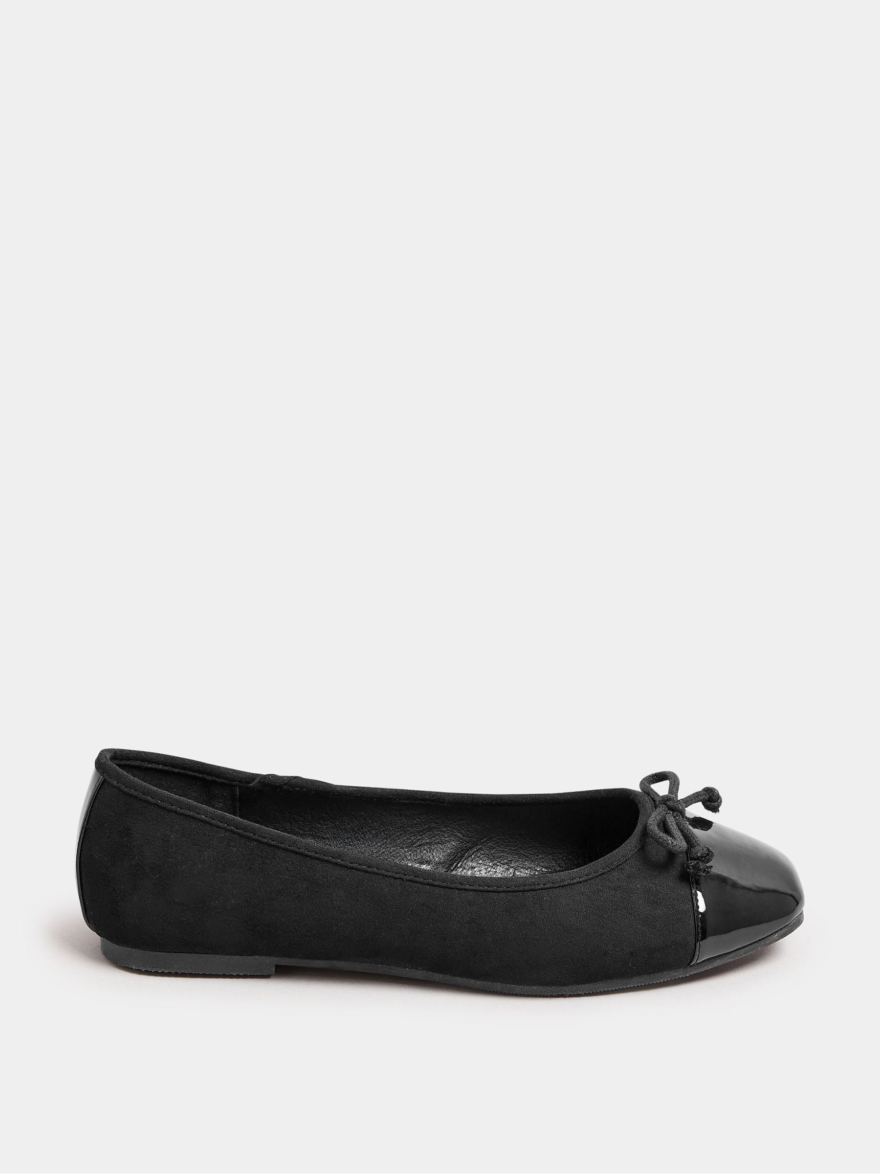 Buy Yours Curve Black Extra Wide Fit Chiselled Toe Cap