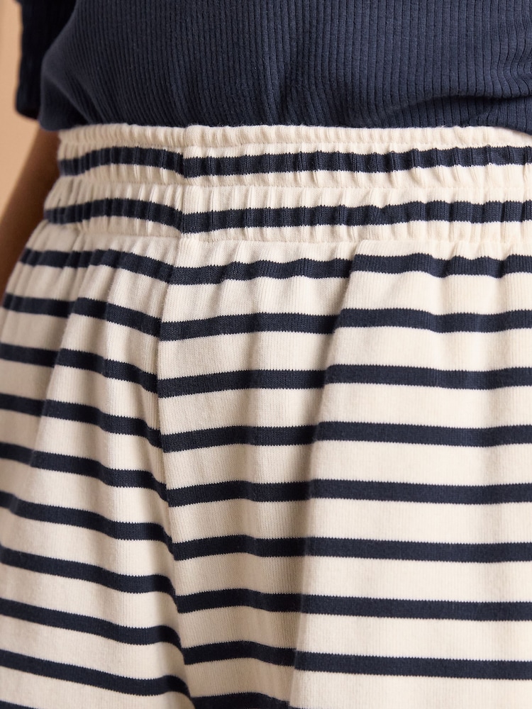 Joules Premium Ribbed Cream/Navy Cotton Jersey Shorts - Image 8 of 9