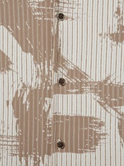 Reiss Sand/White Viceroy Brushstroke Print Cuban Collar Shirt - Image 5 of 5
