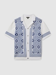 Reiss White/Bright Blue Stefano Contrast Embroidered Cuban Collar Shirt - Image 2 of 5