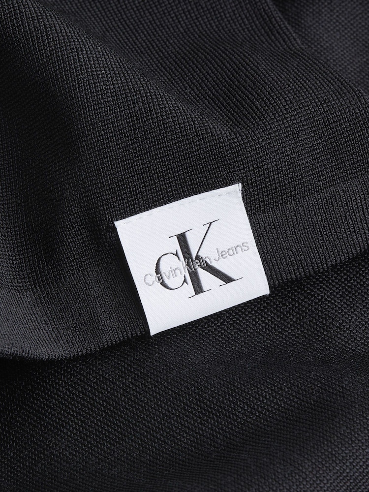 Calvin Klein Logo Vest - Image 4 of 4 Calvin Klein Logo Vest - Image 4 of 4