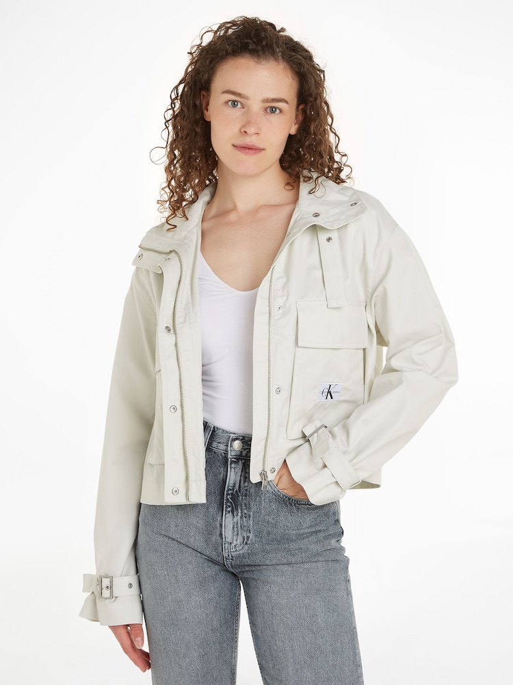 Calvin Klein Kurze Utility-Jacke mit Logo - Bild 1 von 6