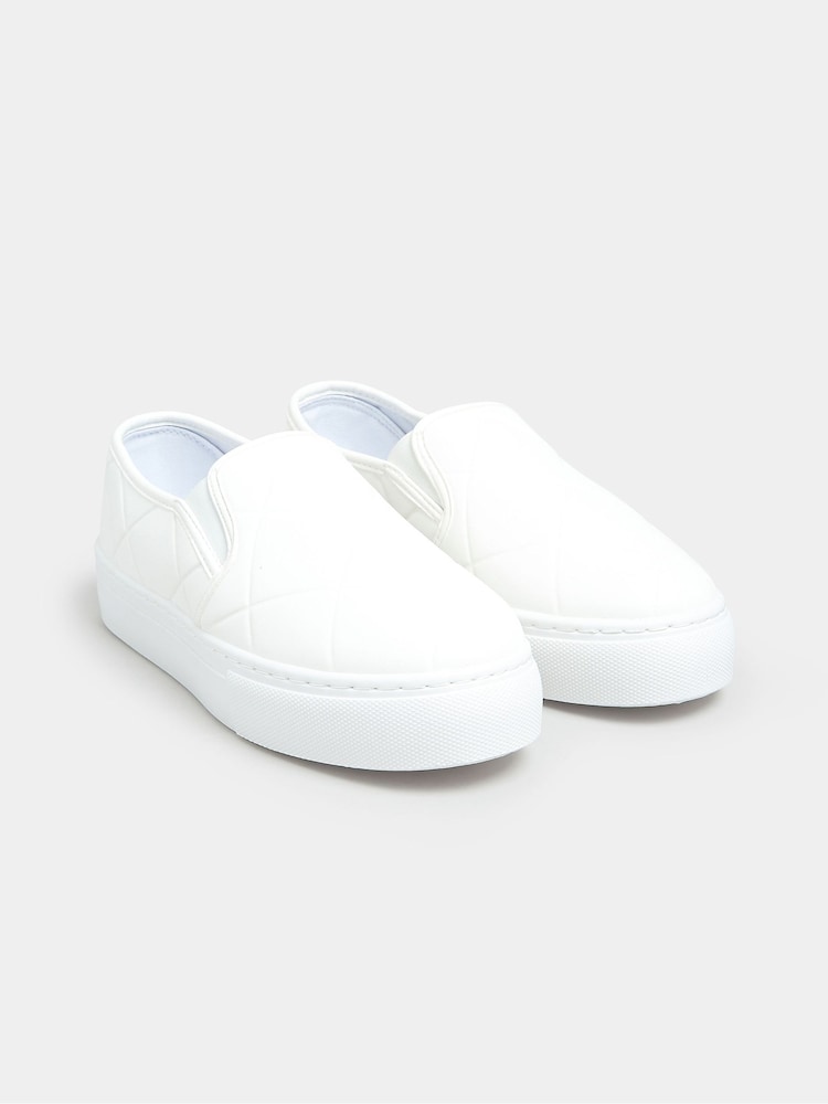 Yours Curve športni copati Extra-širok kroj Quilted Slip On - Slika 2 iz 5 Yours Curve športni copati Extra-širok kroj Quilted Slip On - Slika 2 iz 5