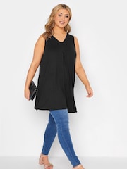 Yours Curve Black Pleated Swing Vest - Image 3 of 5