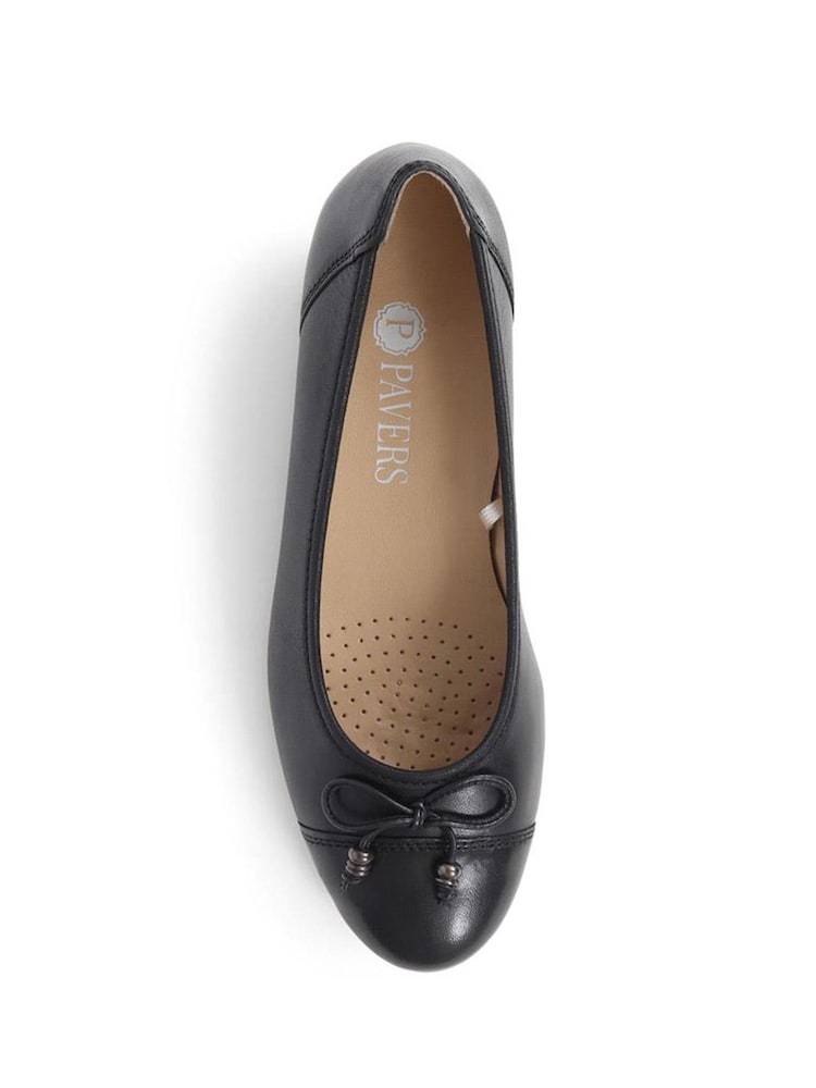 Pavers Leather Block Heel Court Black Shoes - Image 5 of 5