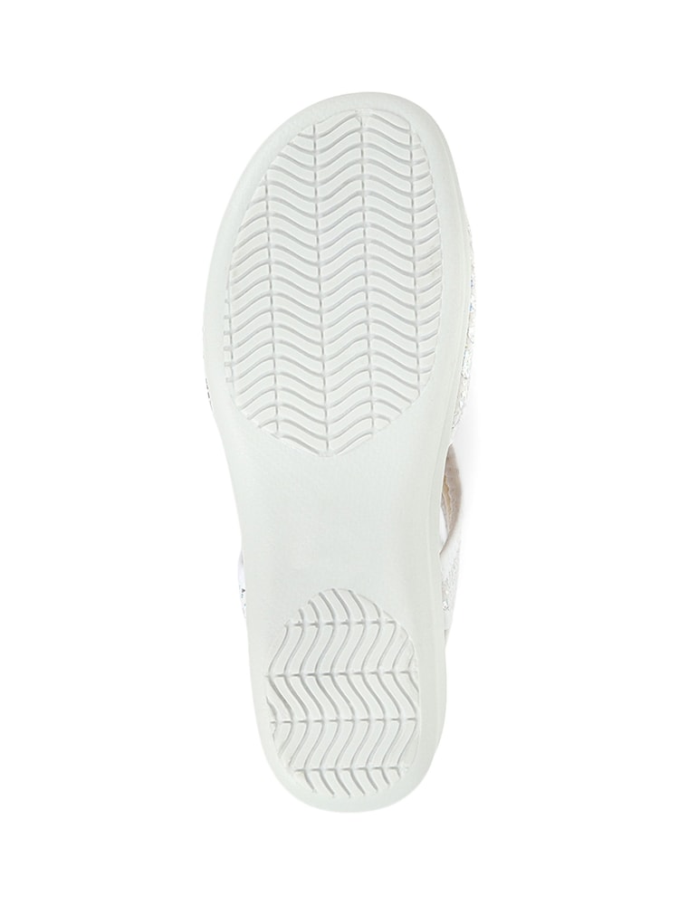 Pavers White Pavers Pull-On Black Sandals - Image 6 of 6