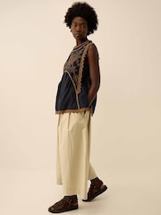 East Blue Winnie Contrast Broderie Lace Sleeveless Cotton Top - Image 3 of 4
