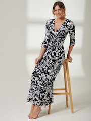 Jolie Moi Black Front Knot Abstract Maxi Dress - Image 5 of 6