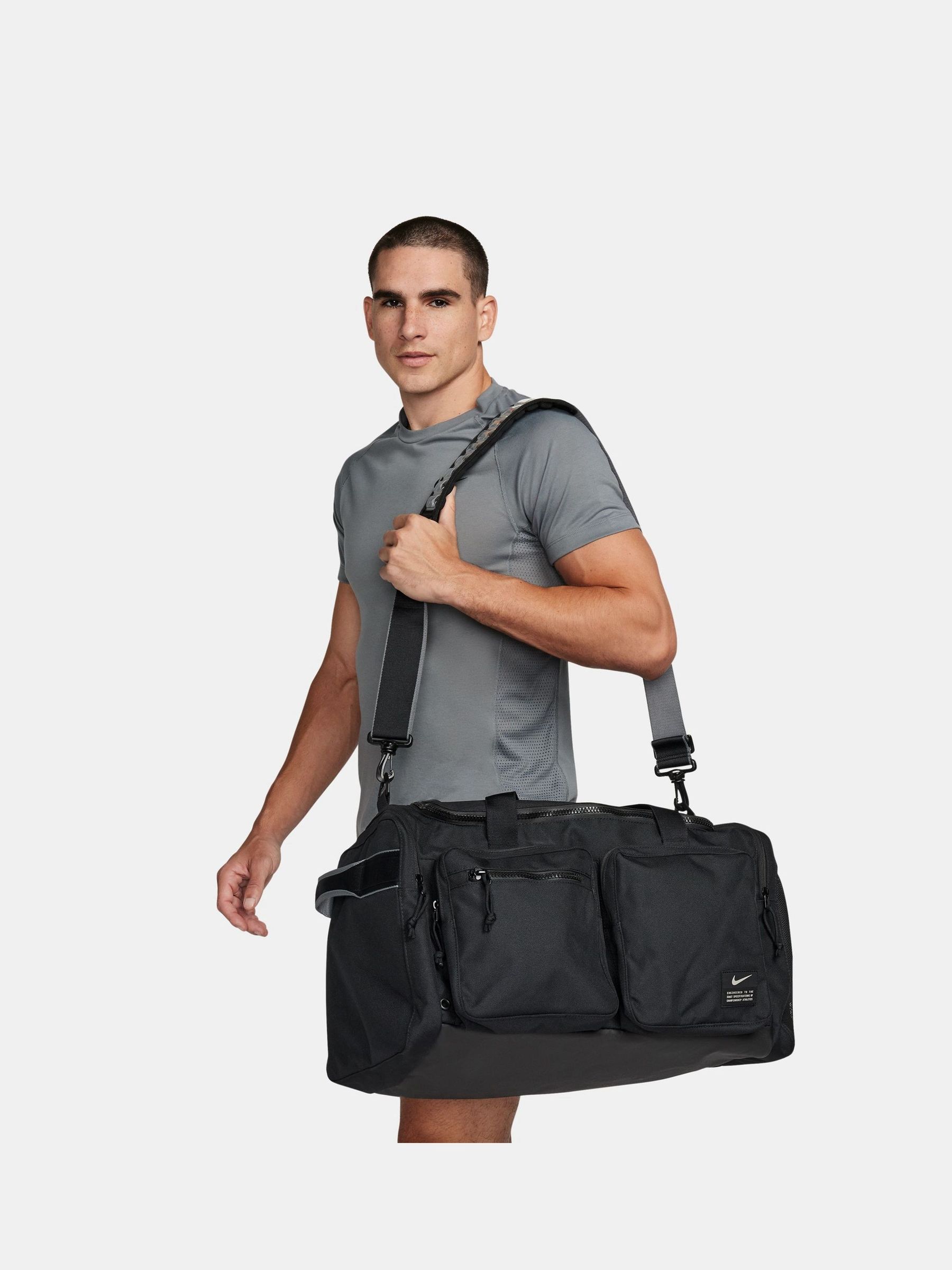 Nike training duffel bag best sale