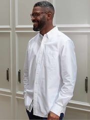 The Savile Row Company Classic Fit Button Down Oxford Casual 100% Cotton Shirt - Image 2 of 5