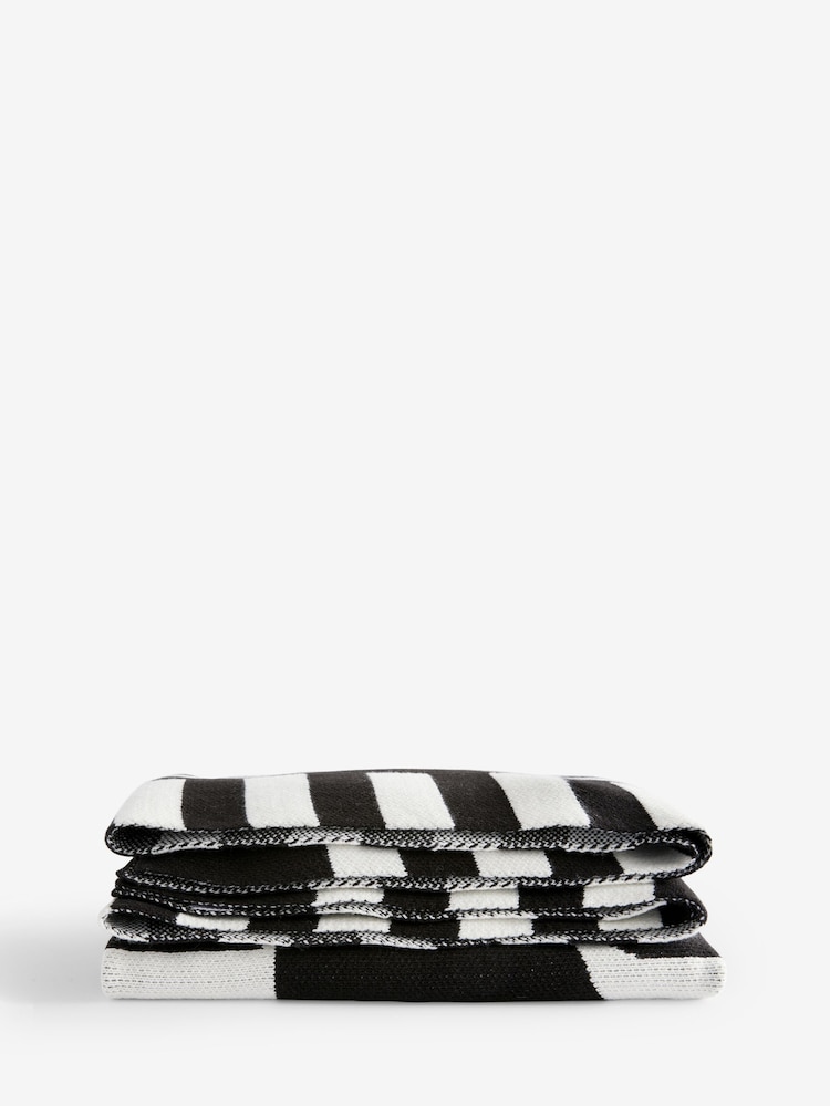 Black No Riff Raff Slogan Throw - Image 5 of 5