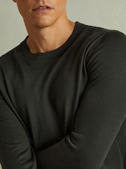 Reiss Dark Military Green Wessex Merino Wool Crew Neck Jumper - Image 2 of 5