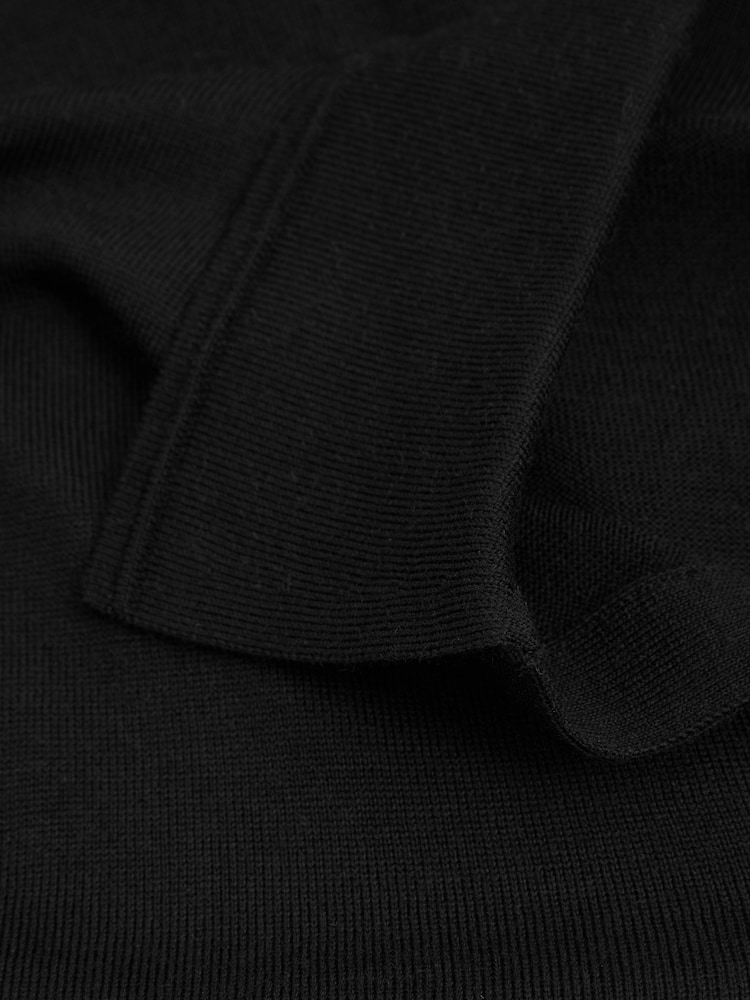 Reiss Black Maxwell Merino Wool Half-Zip Polo Shirt - Image 6 of 6