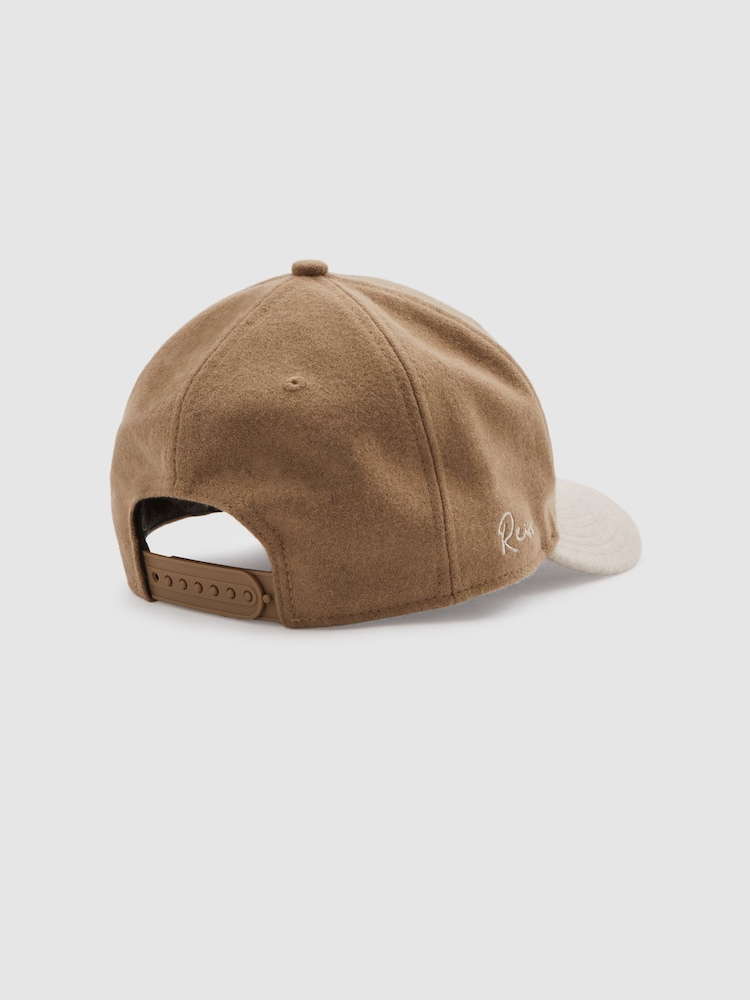Camel/bež - Reiss x McLaren F1 Team McLaren F1 Wool Blend Embroidered Baseball Cap - Slika 4 iz 4