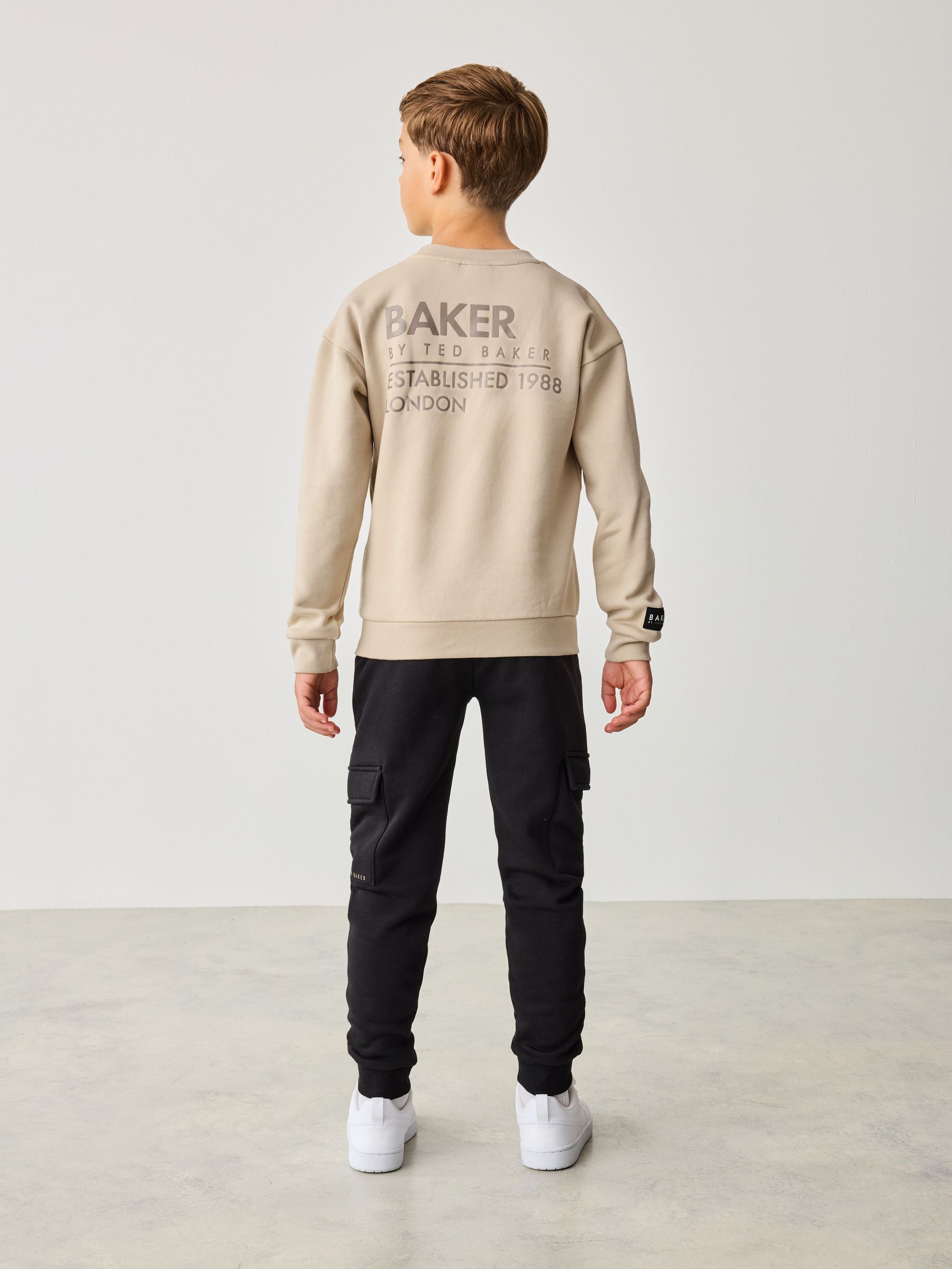 お得セット Buy Baker from Set Joggers Cargo and Sweatshirt Baker Ted by Lサイズ