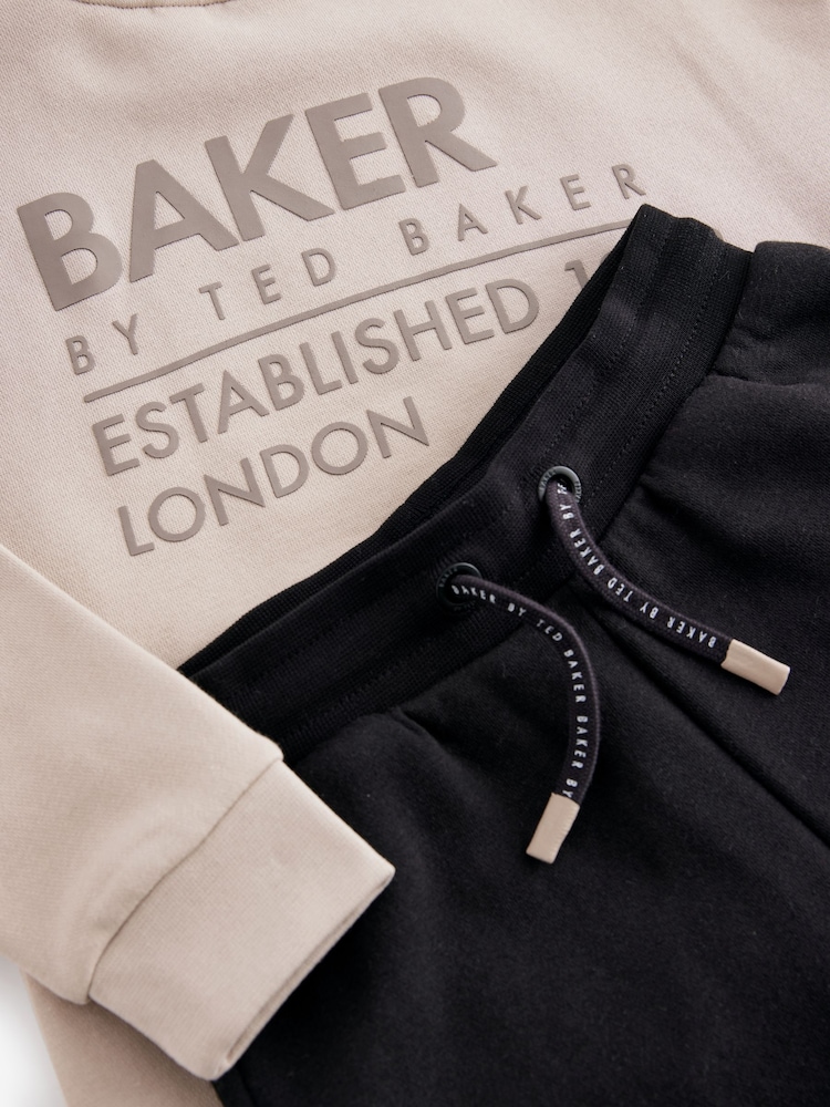 Baker by Ted Baker Sweatshirt and Cargo Joggers Set - Image 9 of 10