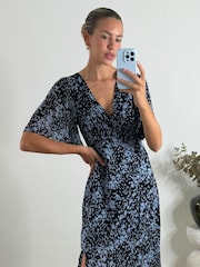 Style Cheat Black Andi Angel Sleeve Midi Dress in Floral - Image 4 of 4
