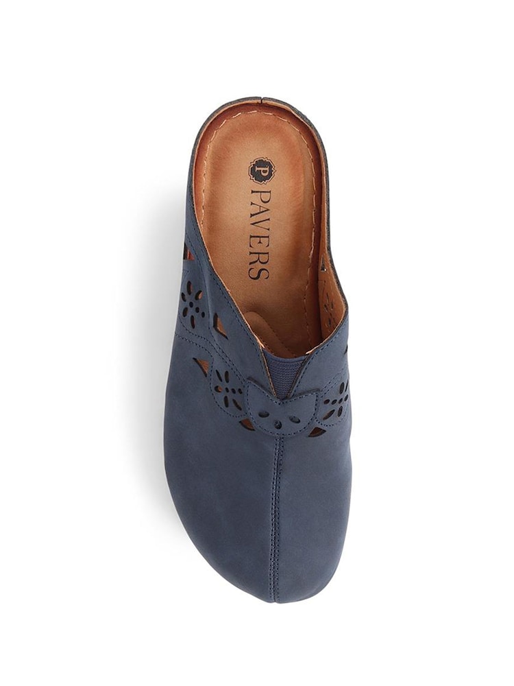 Pavers Wedge Heel Clogs - Image 4 of 5