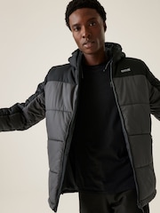 Regatta Black Shower Resistant Mens Nevado VII Insulated Padded Jacket - Image 4 of 8