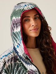 Regatta White/Green Adult Waterproof Changing Coat - Image 7 of 9