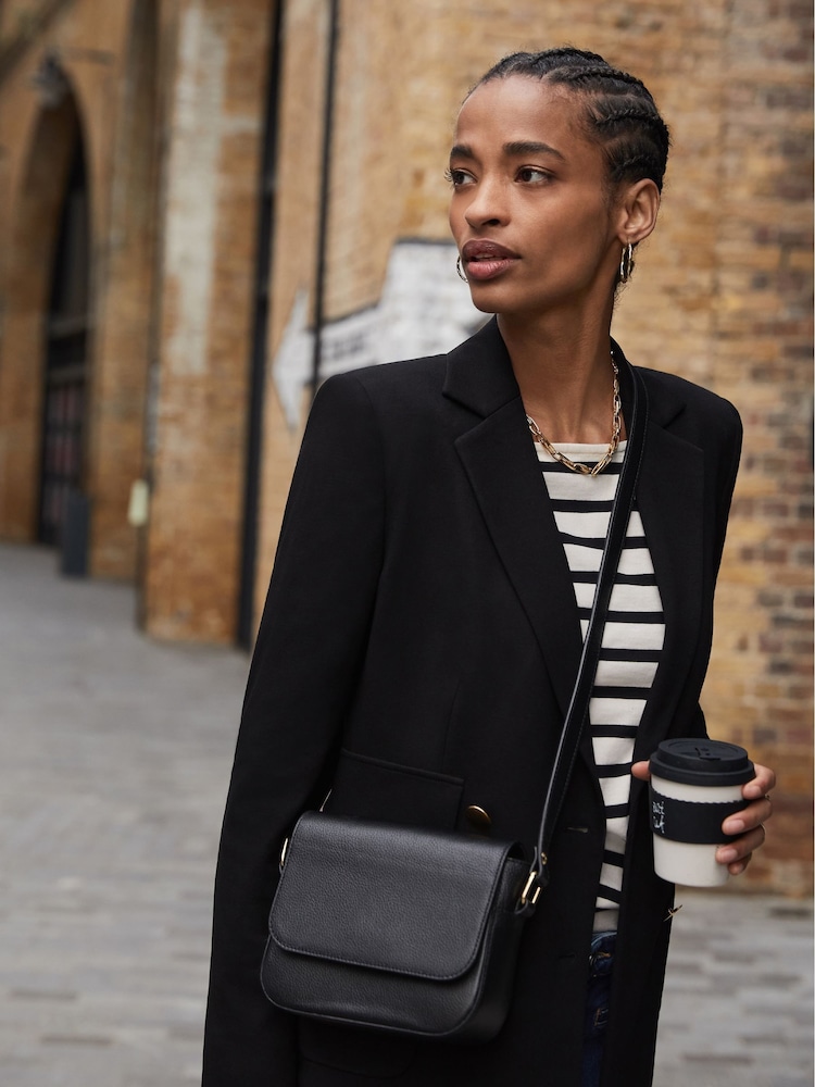 Baukjen Patty Black Blazer with Lenzing™ Ecovero™ - Image 1 of 4