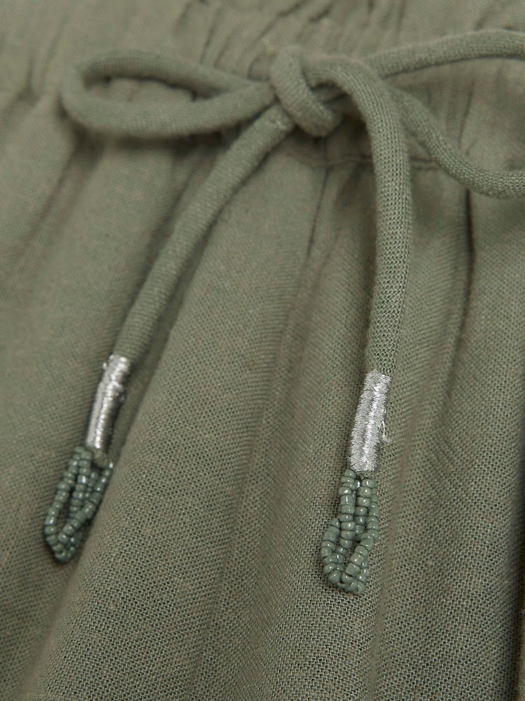 River Island Green Broderie Linen Shorts - Image 4 of 4