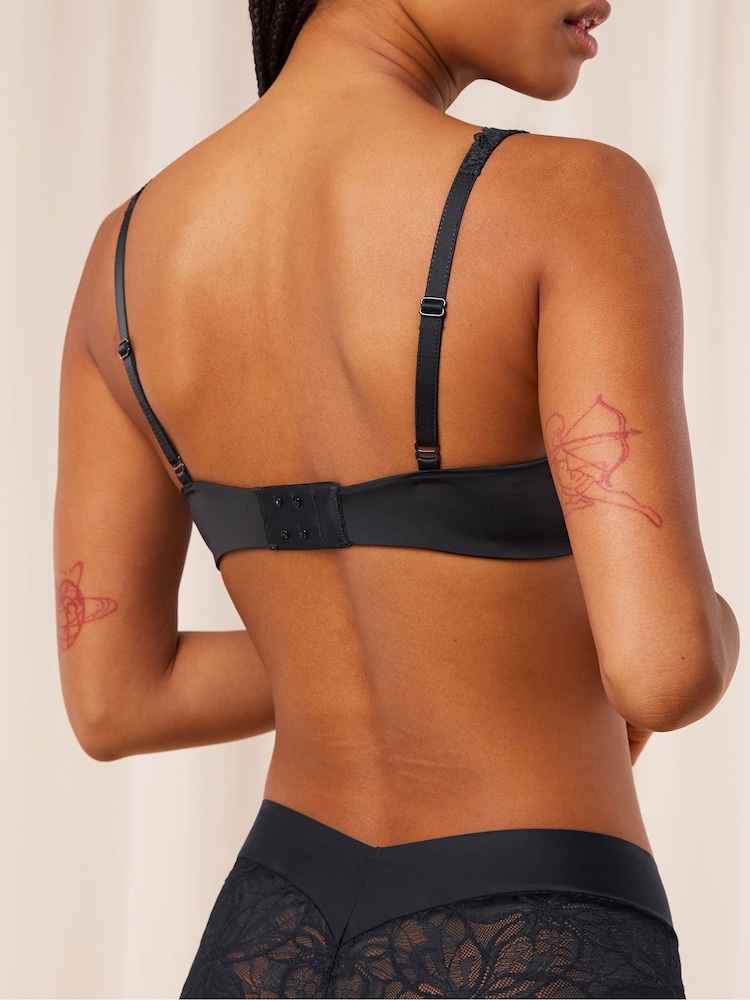 Triumph Body Make-Up Illusion Lace Bra - Image 2 of 5
