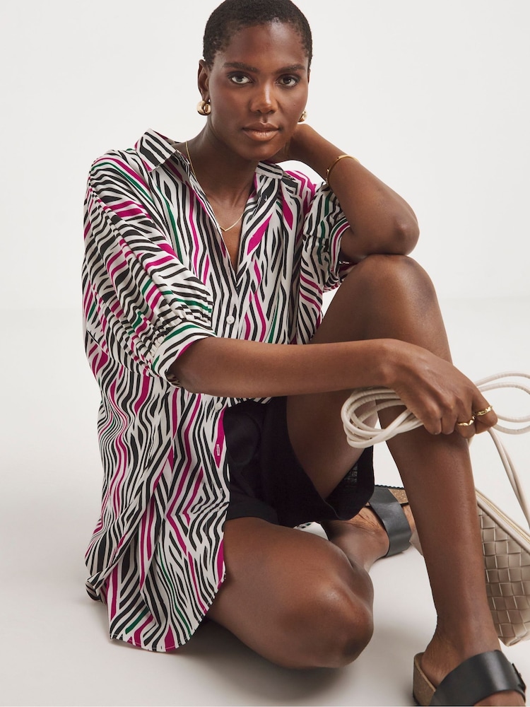 JD Williams Multi Print Uma Shirt - Image 2 of 4