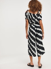 JD Williams Black Printed Crinkle Tie Strap Jumpsuit - Image 3 of 4