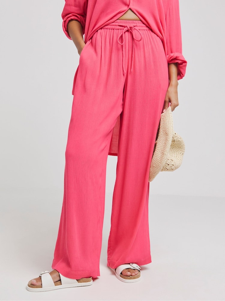 Розовый - Simply Be Tie Waist Crinkle Wide Leg Trousers - Изображение 1 из 4