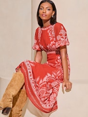 Lipsy Wadenlanges Chiffonkleid mit floralem Print und Flatterärmeln - Bild 4 von 4