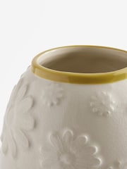 Cream Daisy Embossed Ceramic Vase - Image 4 of 4